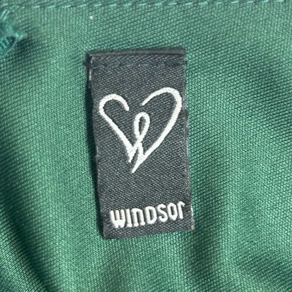 Windsor Forest Green Sleeveless Maxi Dress. VNeck. Size 10. - Picture 6 of 7